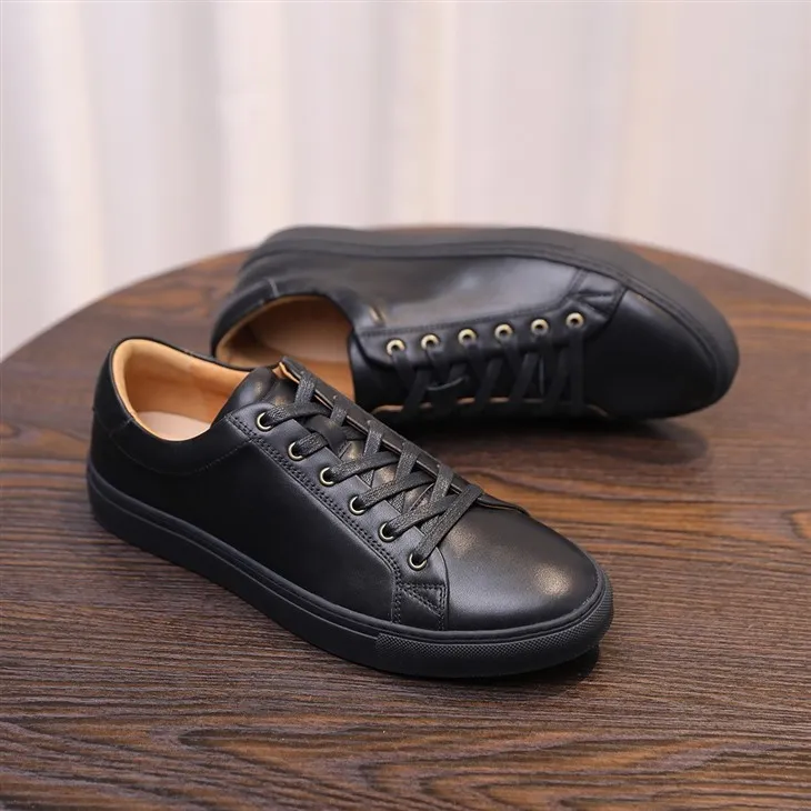 Trendy Black Leather Low Top Sneakers high quality